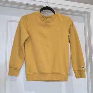 Champion Men's Yellow Crewneck Sweatshirt